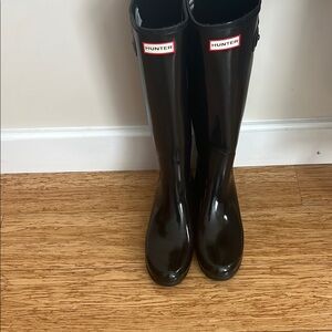 Hunter Glossy Black Rain Boots